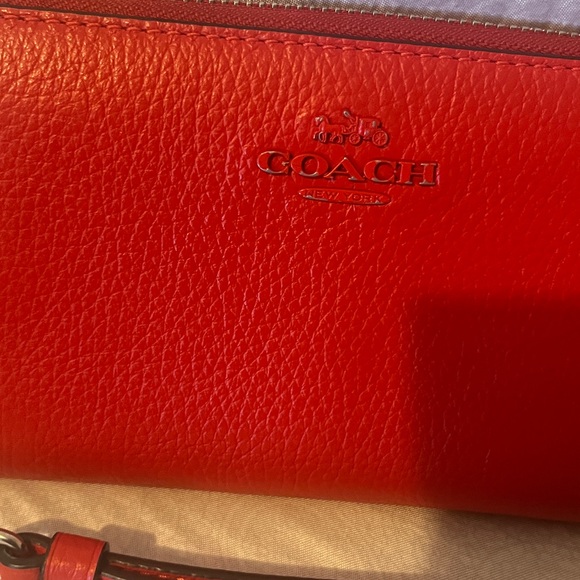 Coach Vibrant Red Leather Wristlet - Picture 2 of 9